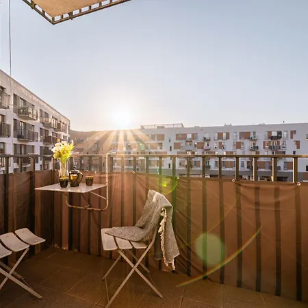 Kleczkow - 50m2, Parking, Balcony - By Rentujemy * Вроцлав