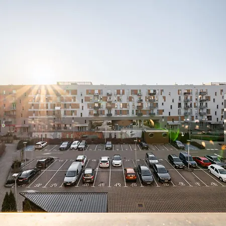 Kleczkow - 50m2, Parking, Balcony - By Rentujemy * Breslau