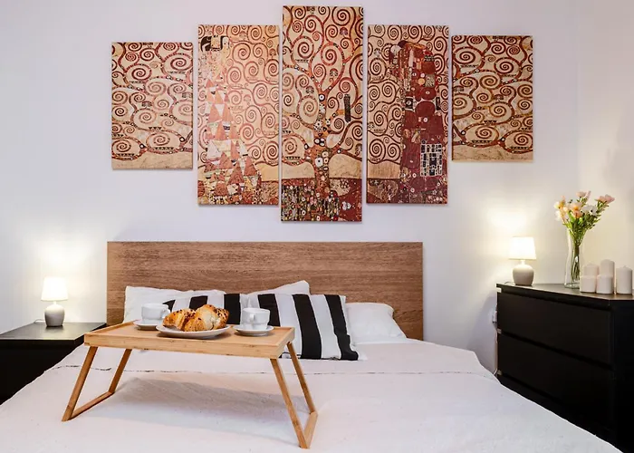 Apartment Kleczkow - 50m2, Parking, Balcony - By Rentujemy Breslau